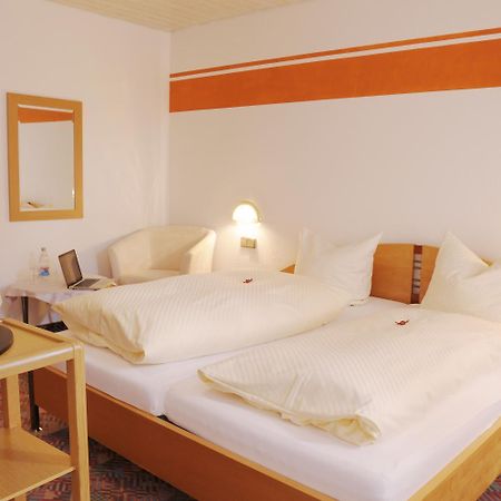 Hotel Landgasthof Kranz Huefingen Exterior photo